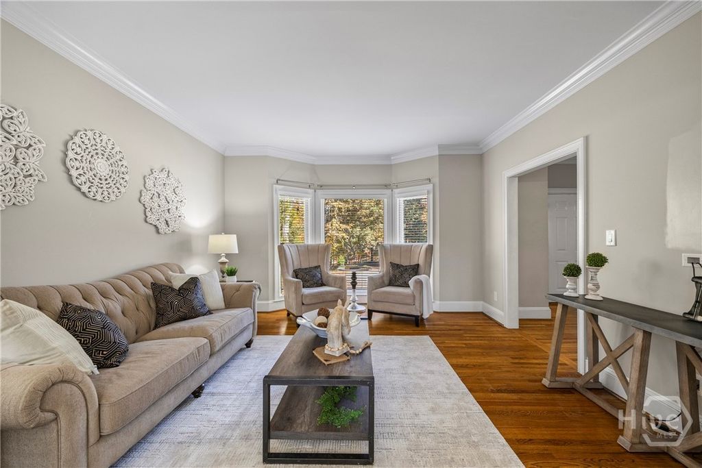 Image 13 of property listing at 124 Pin Oak Court, Athens, GA 30606