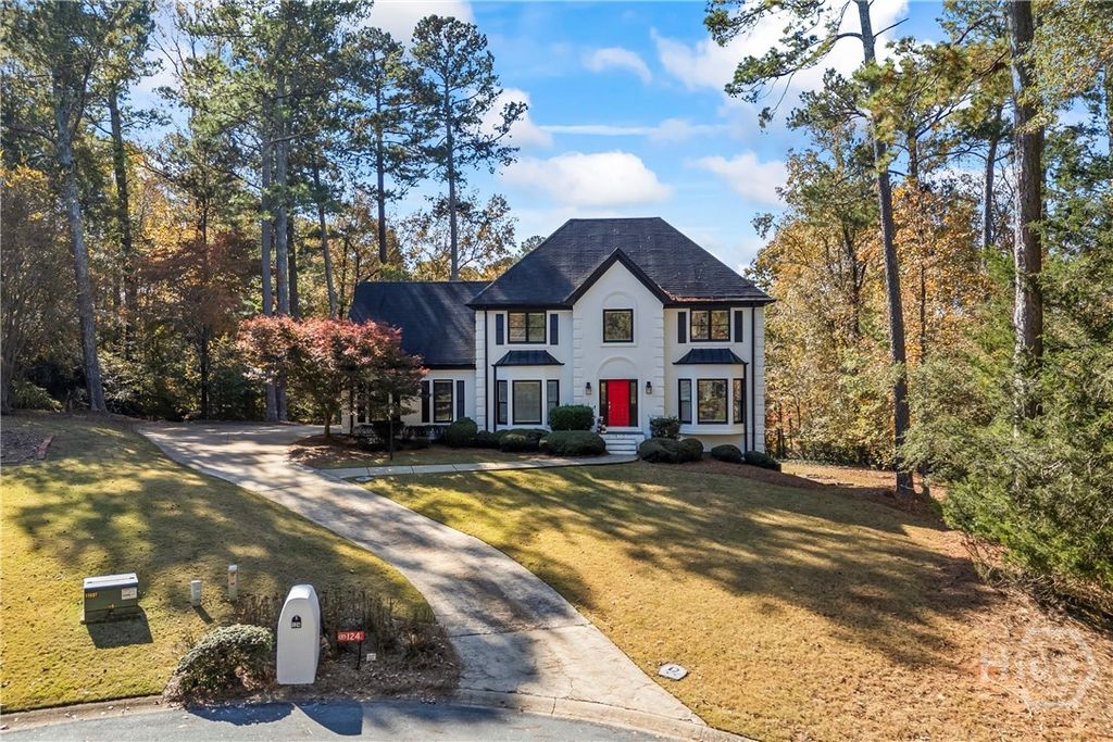 Image 2 of property listing at 124 Pin Oak Court, Athens, GA 30606