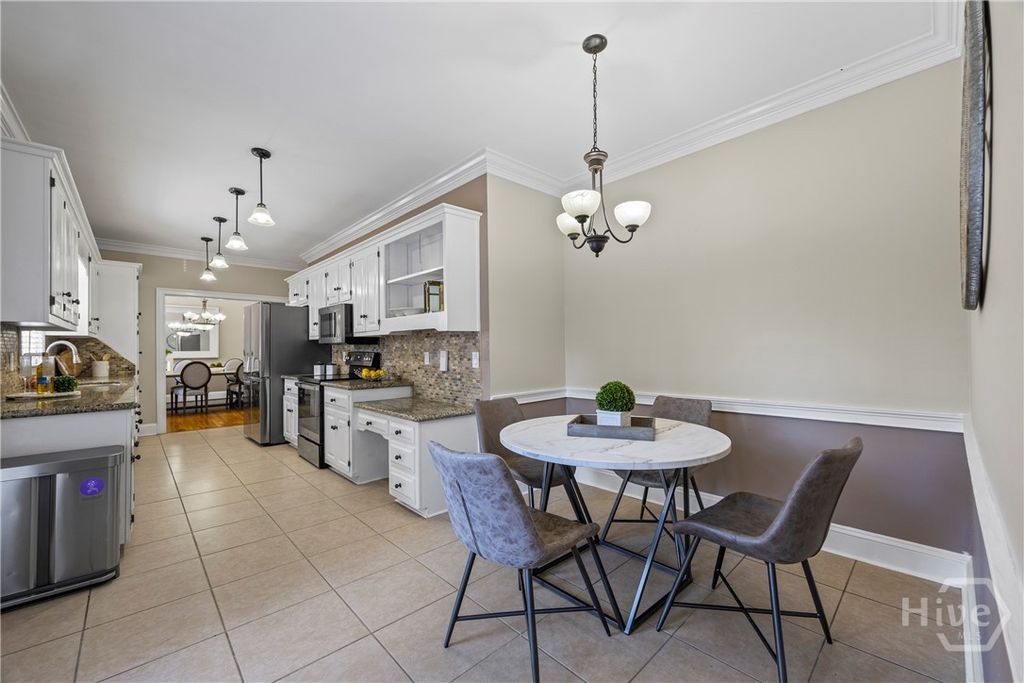 Image 25 of property listing at 124 Pin Oak Court, Athens, GA 30606