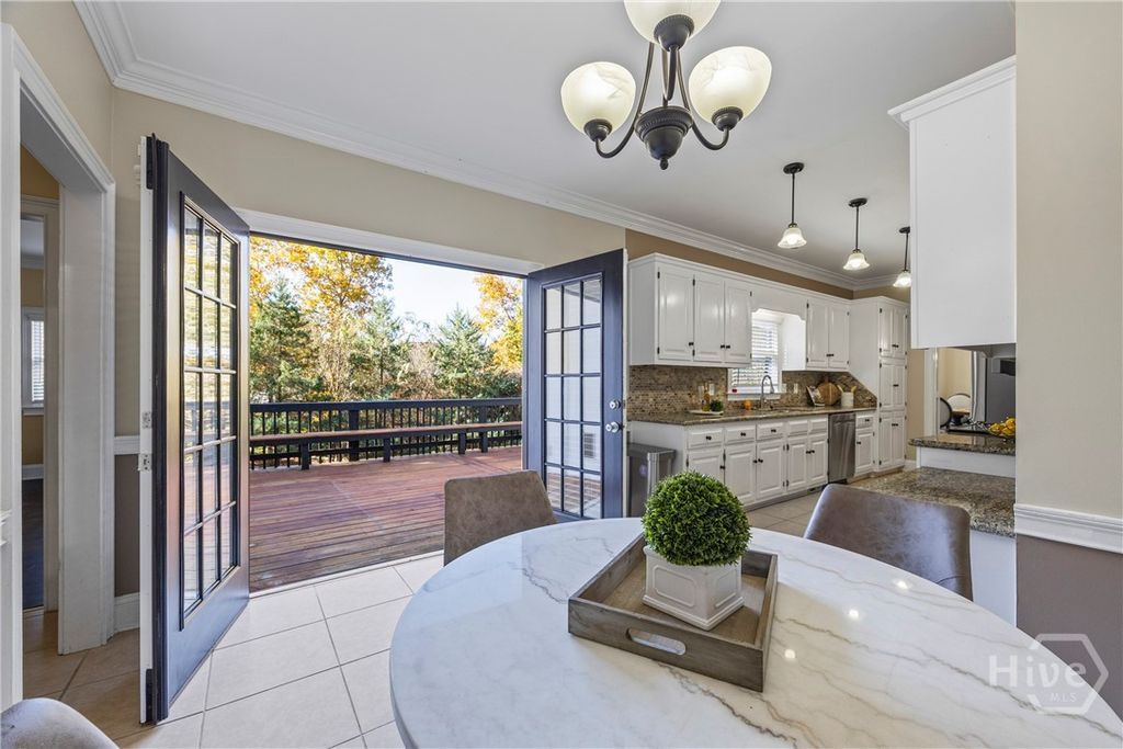 Image 27 of property listing at 124 Pin Oak Court, Athens, GA 30606