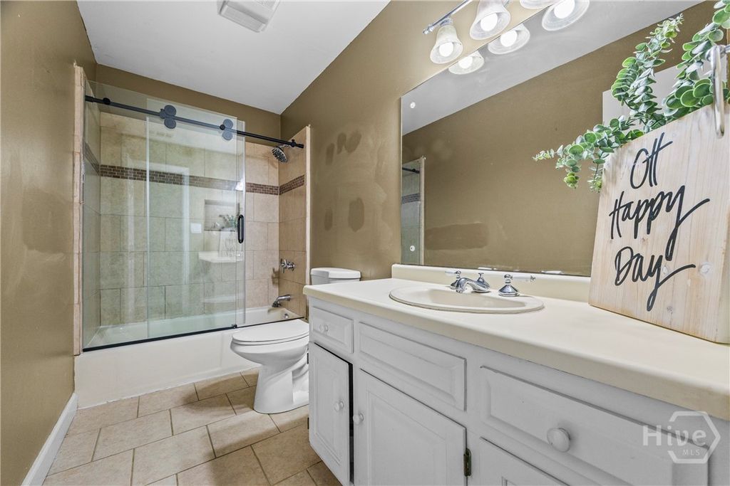 Image 46 of property listing at 124 Pin Oak Court, Athens, GA 30606