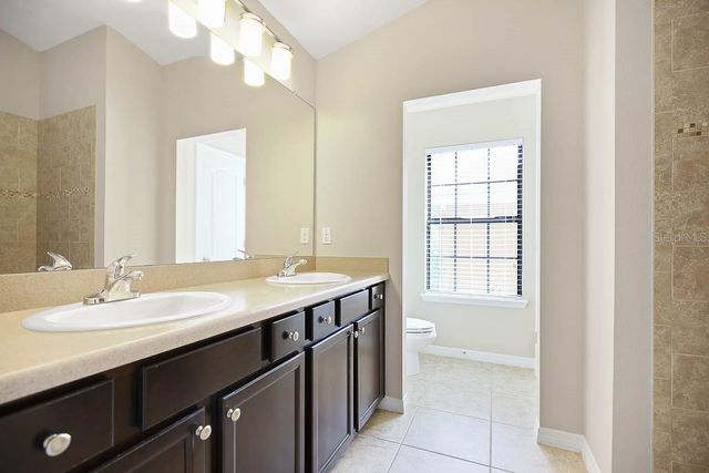 5712 KINGLETSOUND PLACE, Lithia, FL 33547