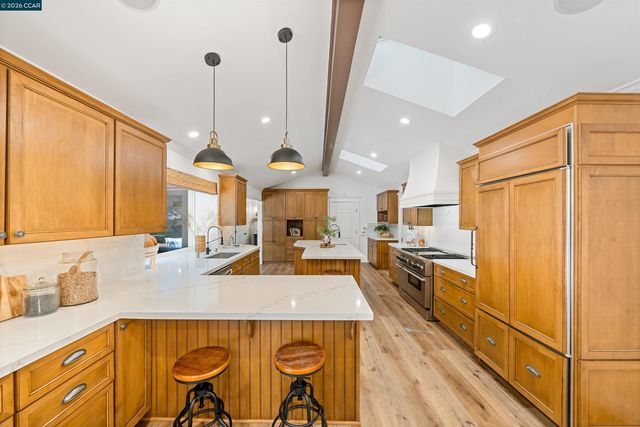 2216 Nelda Way, Alamo, CA 94507