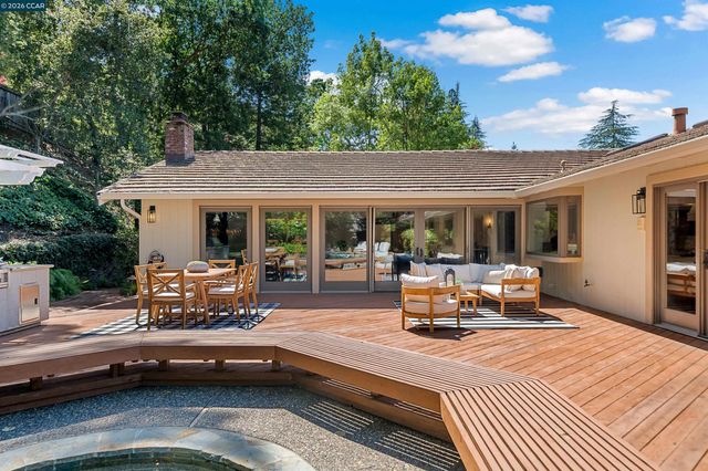 2216 Nelda Way, Alamo, CA 94507