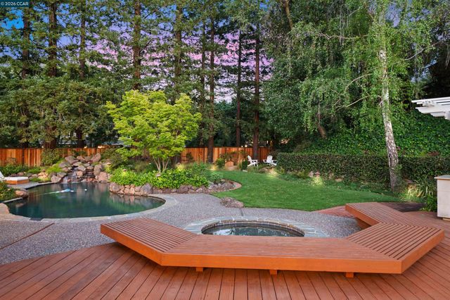 2216 Nelda Way, Alamo, CA 94507