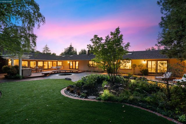 2216 Nelda Way, Alamo, CA 94507