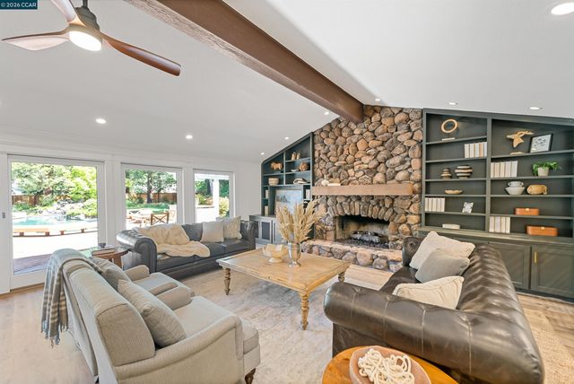 2216 Nelda Way, Alamo, CA 94507