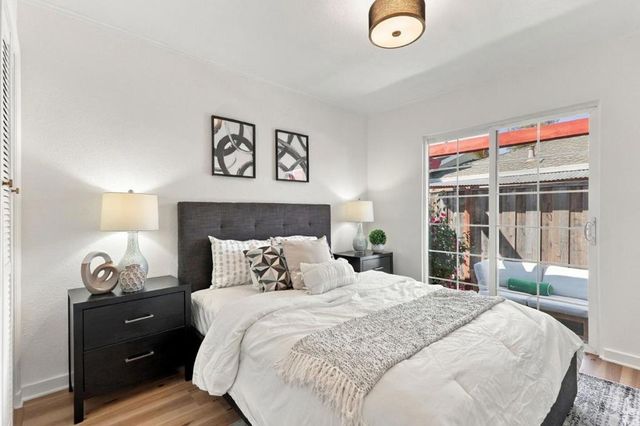 2504 Spring Street, Redwood City, CA 94063
