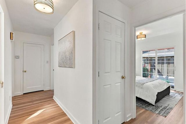 2504 Spring Street, Redwood City, CA 94063