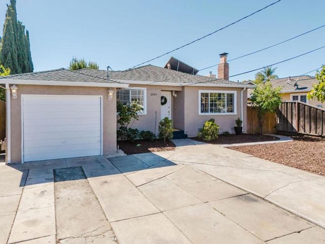 2504 Spring Street, Redwood City, CA 94063