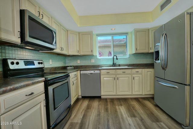 26434 S BRENTWOOD Drive, Sun Lakes, AZ 85248