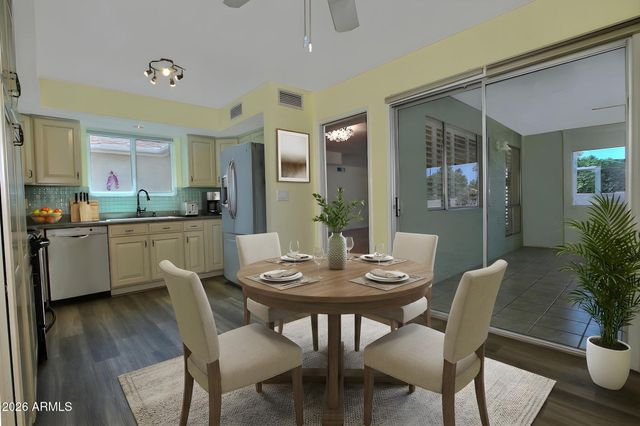 26434 S BRENTWOOD Drive, Sun Lakes, AZ 85248