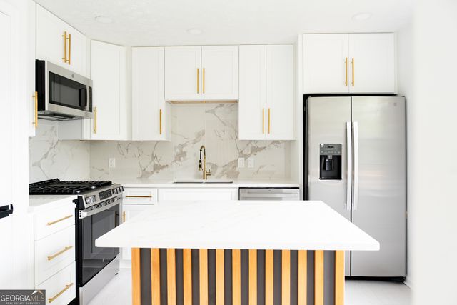 4305 Brandy Ann Court, Acworth, GA 30101