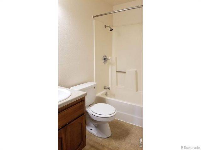 914 Cortez Court, Loveland, CO 80537