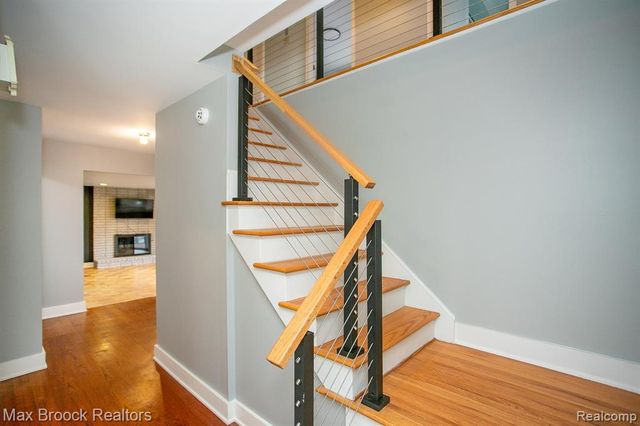 27021 Nantucket Court, Southfield, MI 48076