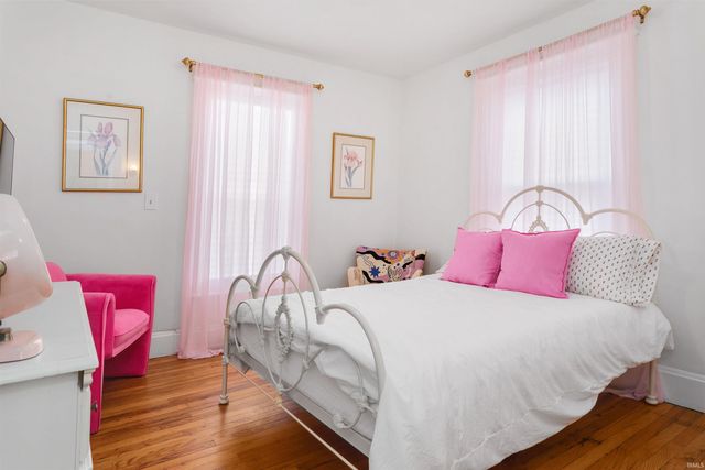 208 E Navarre Street, South Bend, IN 46601