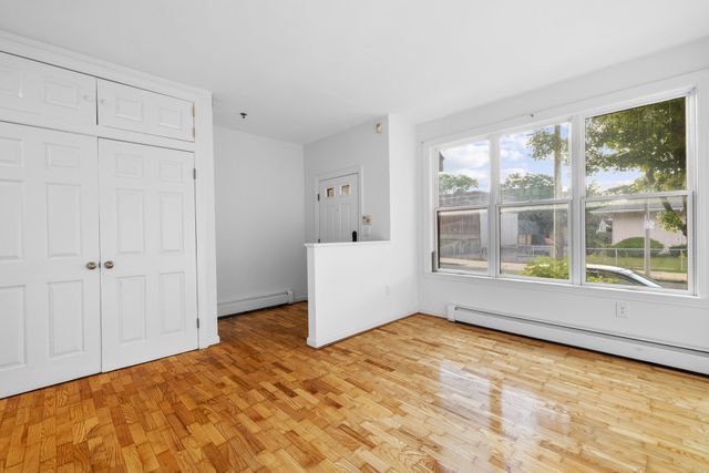 218 Humboldt Ave 218, Boston, MA 02121