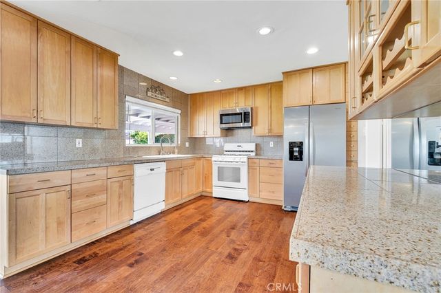 1607 Blackwall, Simi Valley, CA 93063