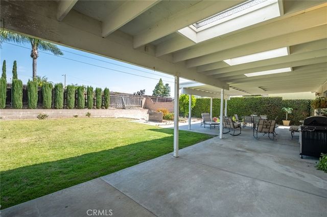 1607 Blackwall, Simi Valley, CA 93063