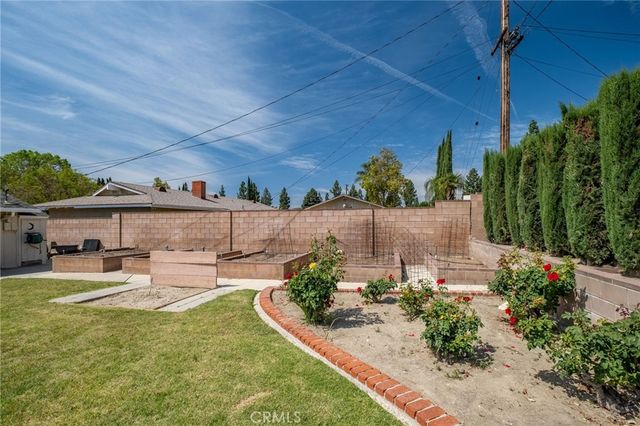 1607 Blackwall, Simi Valley, CA 93063