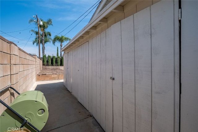 1607 Blackwall, Simi Valley, CA 93063