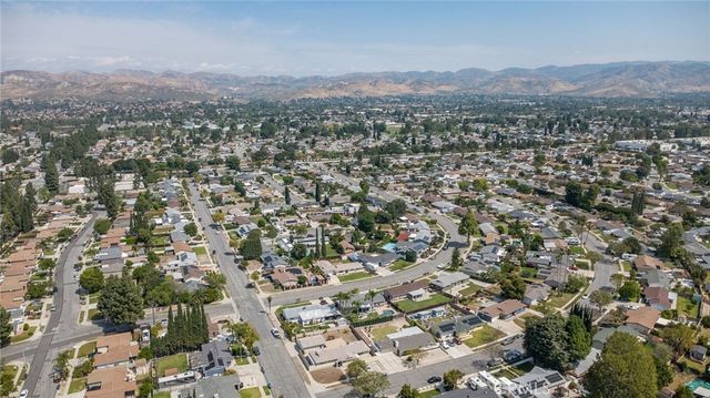 1607 Blackwall, Simi Valley, CA 93063