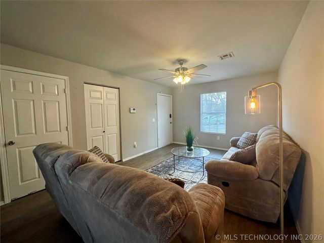 229 N Burnett Street, Sapulpa, OK 74066