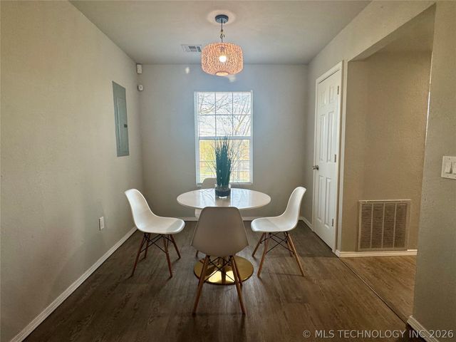 229 N Burnett Street, Sapulpa, OK 74066