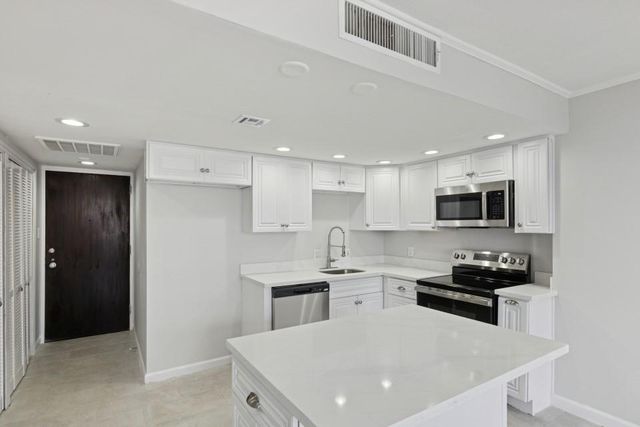 2016 Main Street 2507, Houston, TX 77002