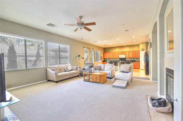 6536 Black Oaks Street, North Las Vegas, NV 89084