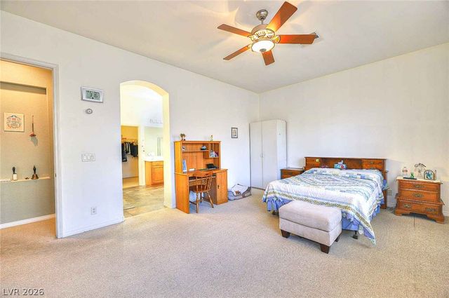 6536 Black Oaks Street, North Las Vegas, NV 89084