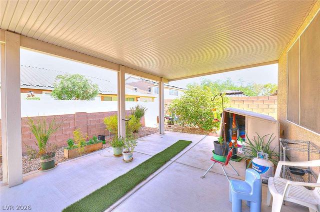 6536 Black Oaks Street, North Las Vegas, NV 89084