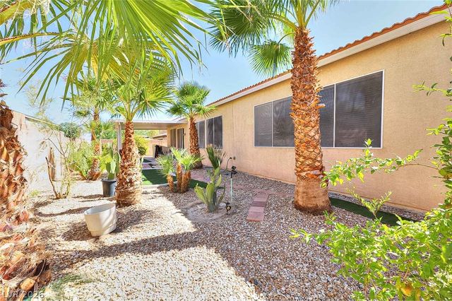 6536 Black Oaks Street, North Las Vegas, NV 89084