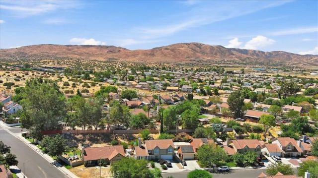 37411 Litchfield, Palmdale, CA 93550
