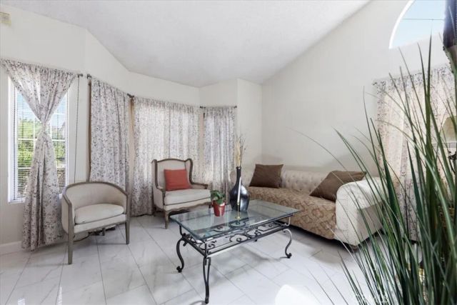 37411 Litchfield, Palmdale, CA 93550
