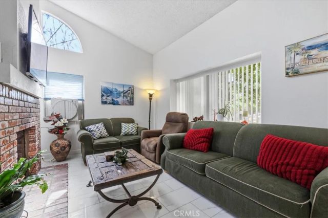 37411 Litchfield, Palmdale, CA 93550