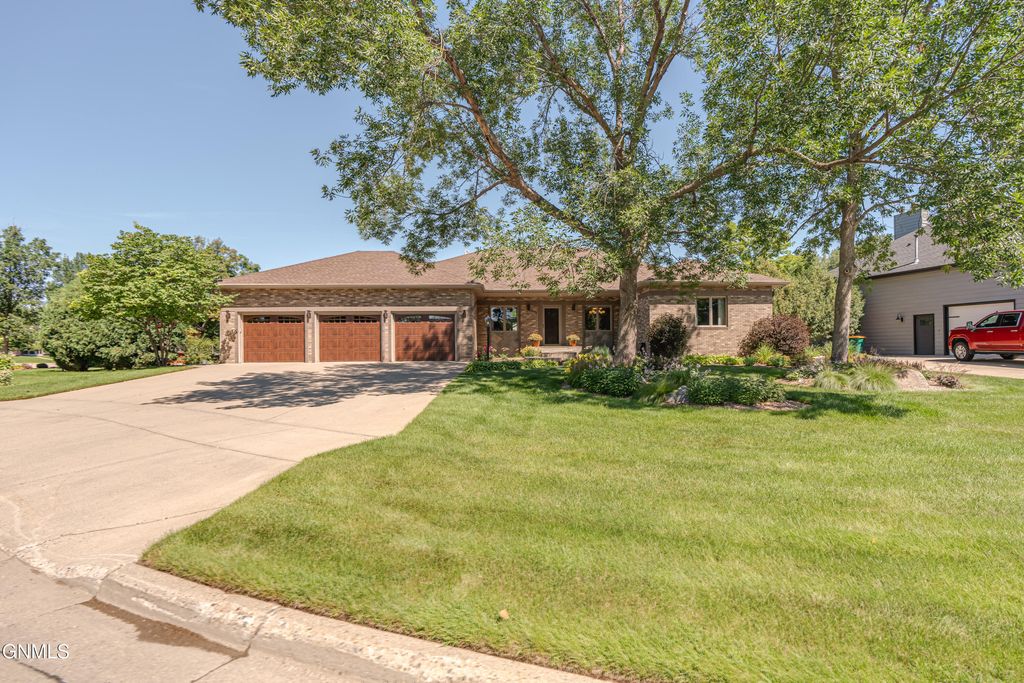 1524 Buccaneer Place, Bismarck, ND 58504 photo 122