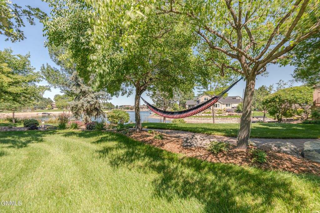 1524 Buccaneer Place, Bismarck, ND 58504 photo 131