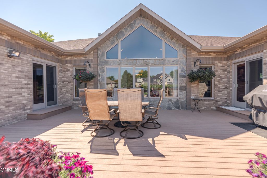 1524 Buccaneer Place, Bismarck, ND 58504 photo 138