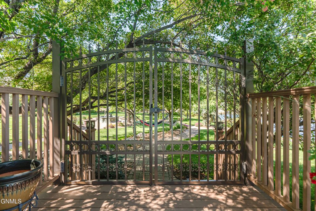 1524 Buccaneer Place, Bismarck, ND 58504 photo 145