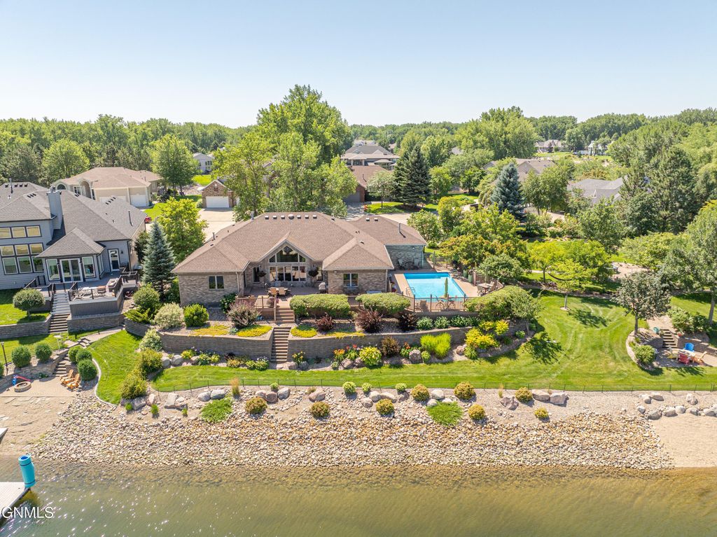 1524 Buccaneer Place, Bismarck, ND 58504 photo 167