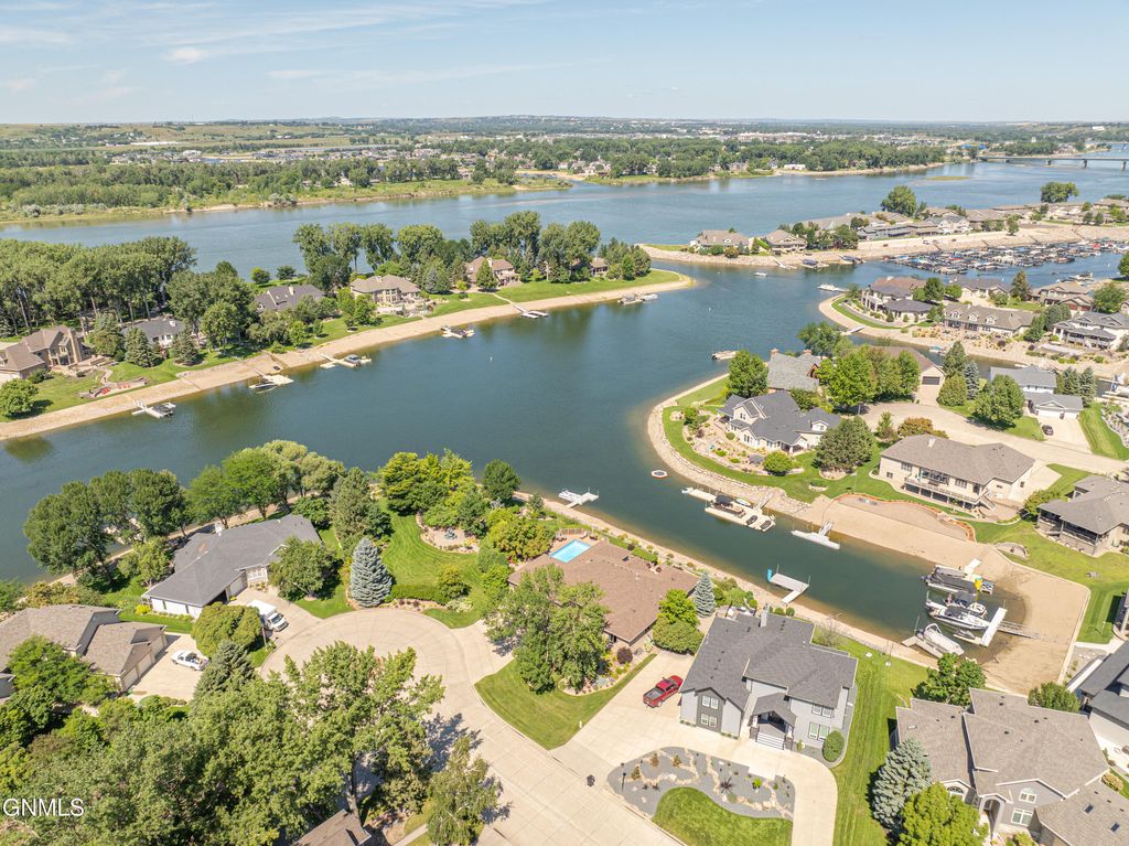 1524 Buccaneer Place, Bismarck, ND 58504 photo 173