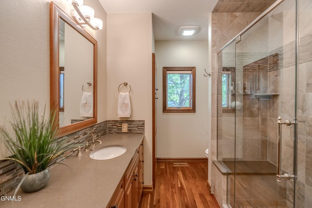 1524 Buccaneer Place, Bismarck, ND 58504 photo 62