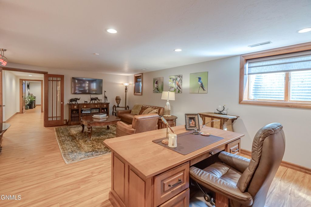 1524 Buccaneer Place, Bismarck, ND 58504 photo 87