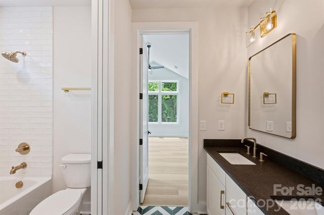 2701 Catalina Avenue, Charlotte, NC 28206