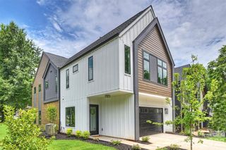 2701 Catalina Avenue, Charlotte, NC 28206