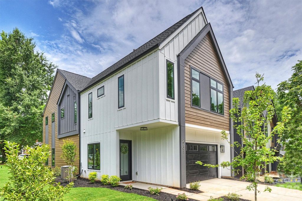 2701 Catalina Avenue, Charlotte, NC 28206