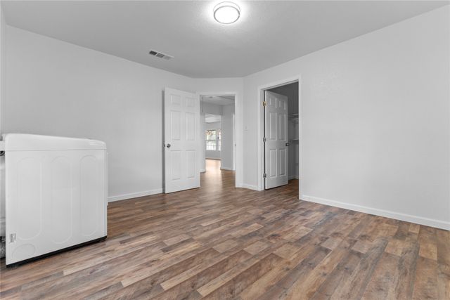 103 N 6th Street E, Dawson, TX 76639