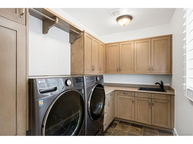 9329 E Star Hill Trl, Lone Tree, CO 80124