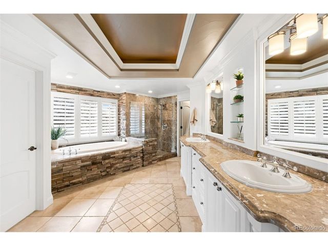 9329 E Star Hill Trl, Lone Tree, CO 80124